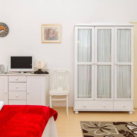 Stella City Center Accommodation Дубровник Екстериор снимка